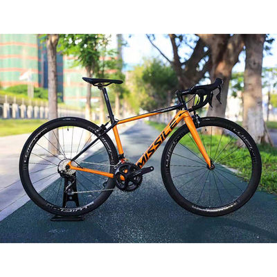 Carbon Roadbike Lightweight Disc Brake Bicycle 8.5 Kg Without Pedals With Carbon Frame