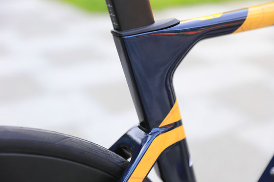 Carbon Fiber Rim Material Road Bike Perfect Combination Of Strength And Speed