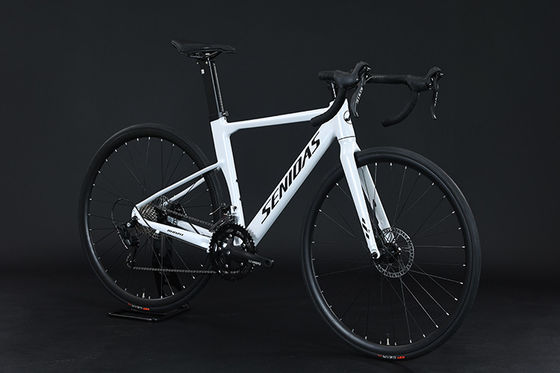 Lightweight Aluminum Frame Road Bicycle With 18 Speed And Hydraulic Brake For Control
