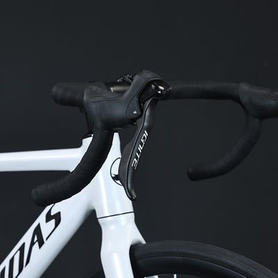Lightweight Aluminum Frame Road Bicycle With 18 Speed And Hydraulic Brake For Control