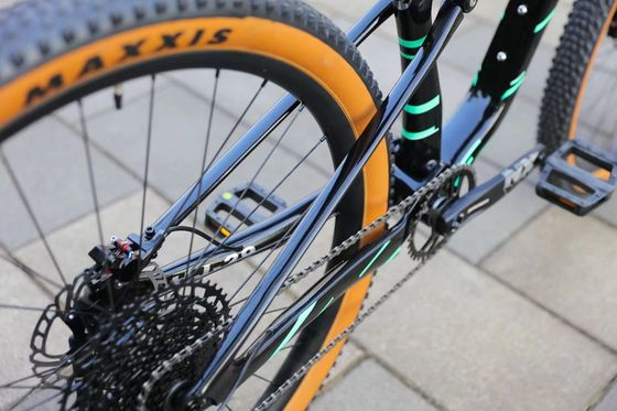 Experience the Thrill of Riding with 29" Full Suspension Carbon Frame Mtb Soft Tail